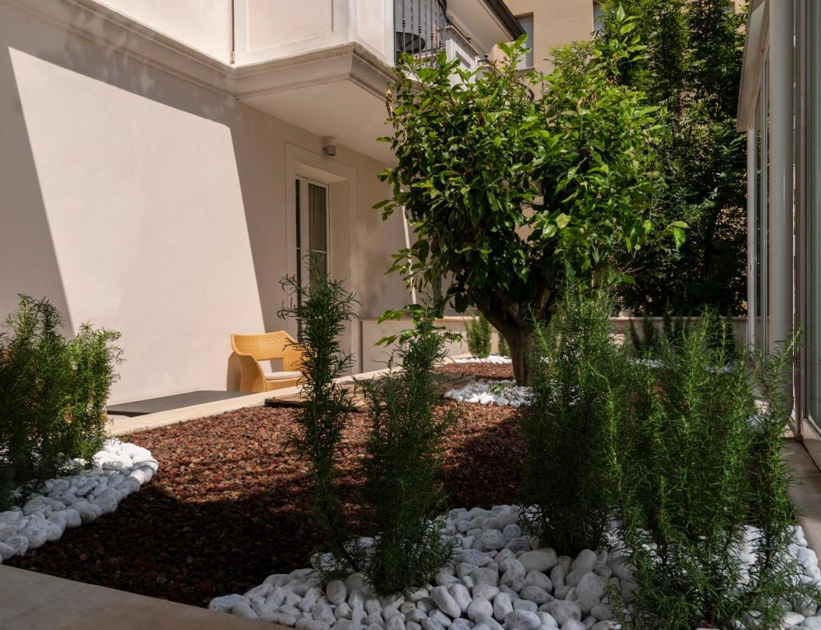 Accademia Hotel Римини Экстерьер фото